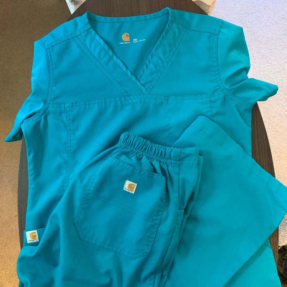 Carhartt scrub set
